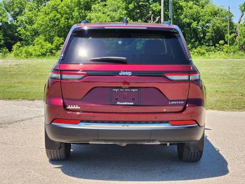 Velvet Red Pearlcoat 2022 Jeep Grand Cherokee Limited