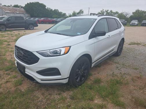 Oxford White 2024 Ford Edge SE