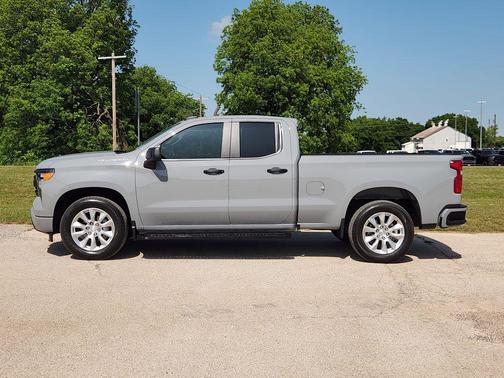 Slate Gray Metallic 2024 Chevrolet Silverado 1500 Custom