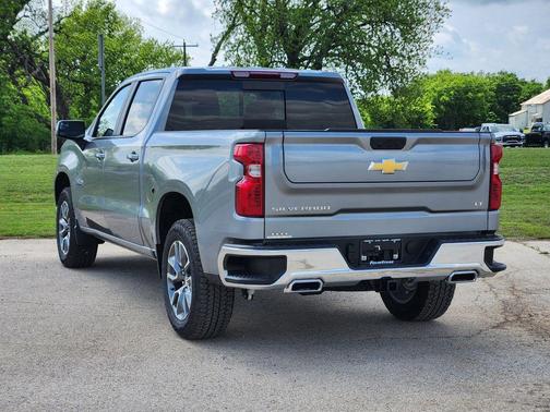 Sterling Gray Metallic 2026 Chevrolet Silverado 1500 LT