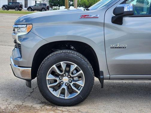 Sterling Gray Metallic 2026 Chevrolet Silverado 1500 LT
