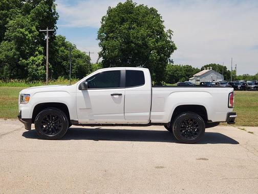 Summit White 2022 GMC Canyon Elevation Standard