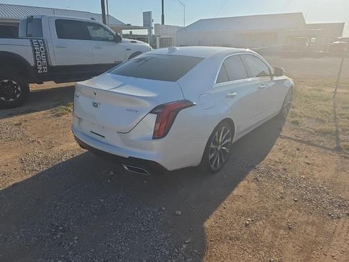 2024 Cadillac CT4 Luxury