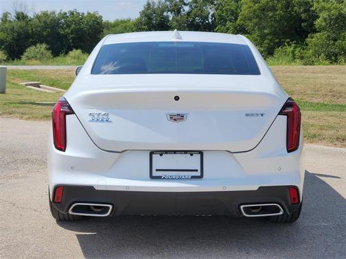 2024 Cadillac CT4 Luxury