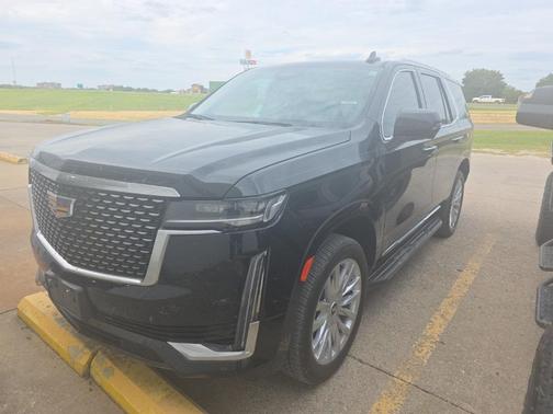 2022 Cadillac Escalade Luxury
