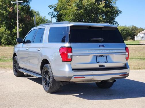 2022 Ford Expedition Max XLT