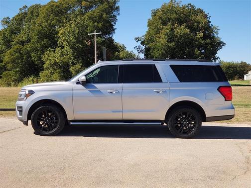 2022 Ford Expedition Max XLT