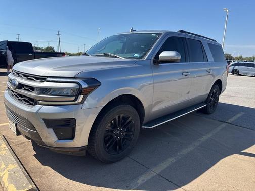 2022 Ford Expedition Max XLT