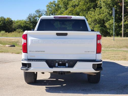 2020 Chevrolet Silverado 1500 Custom
