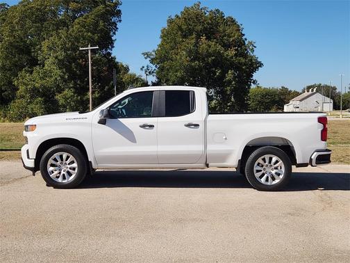 2020 Chevrolet Silverado 1500 Custom