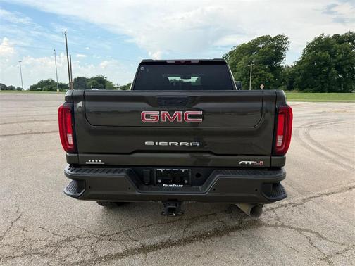 2023 GMC Sierra 2500 AT4
