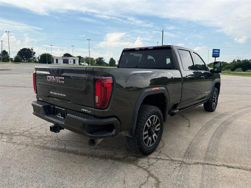 2023 GMC Sierra 2500 AT4