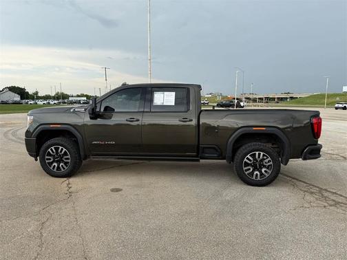 2023 GMC Sierra 2500 AT4