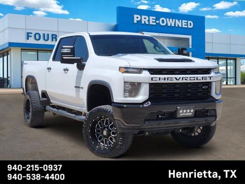 Summit White 2022 Chevrolet Silverado 2500 Custom