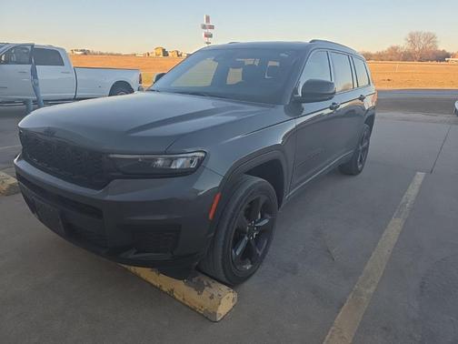 2023 Jeep Grand Cherokee L Laredo