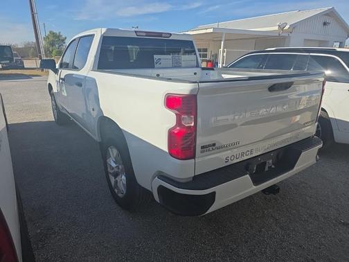2022 Chevrolet Silverado 1500 Custom