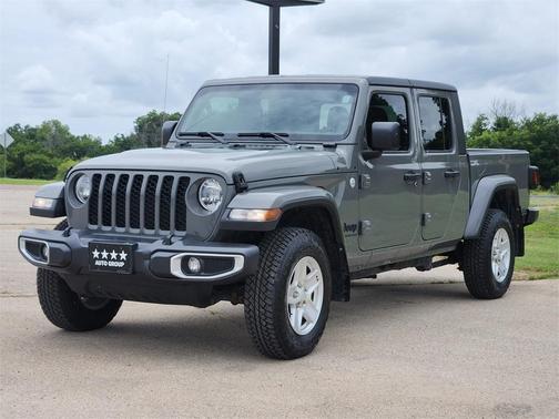 2020 Jeep Gladiator Sport