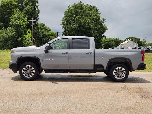 Slate Gray Metallic 2024 Chevrolet Silverado 2500 Custom
