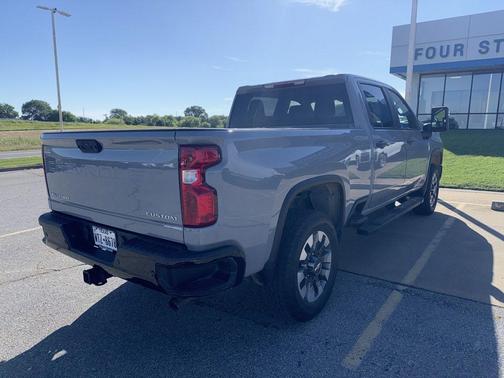 Slate Gray Metallic 2024 Chevrolet Silverado 2500 Custom