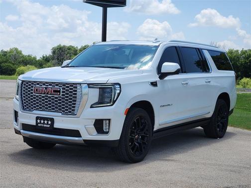 2023 GMC Yukon XL Denali