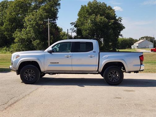 2021 Toyota Tacoma SR5