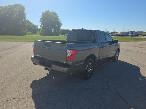 Gun Metallic 2024 Nissan Titan SV