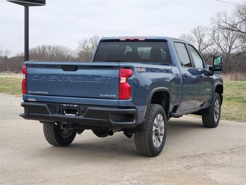 2026 Chevrolet Silverado 2500 Custom