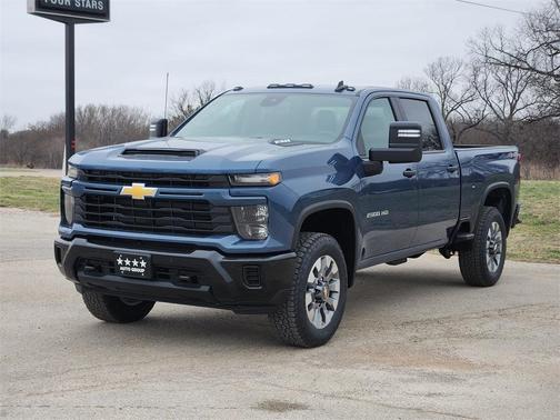 2026 Chevrolet Silverado 2500 Custom
