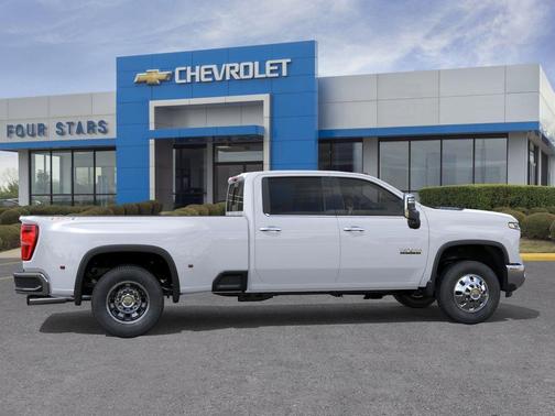 Summit White 2026 Chevrolet Silverado 3500 LTZ