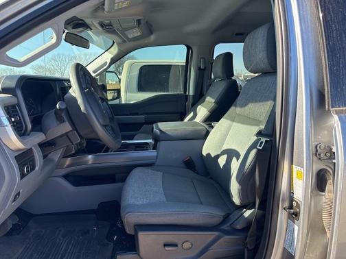 2024 Ford F-250 XLT
