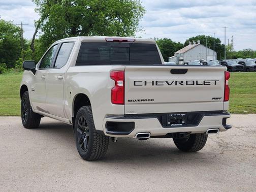 White Sand 2026 Chevrolet Silverado 1500 RST