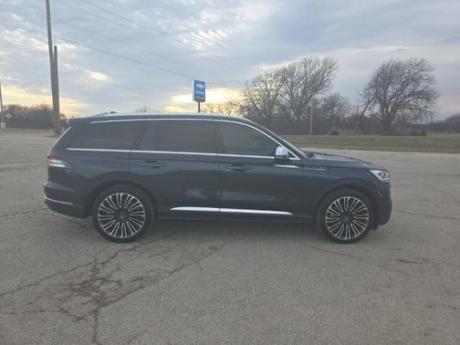 2022 Lincoln Aviator Black Label AWD