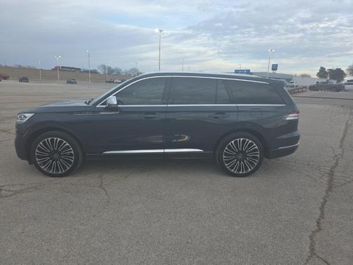 2022 Lincoln Aviator Black Label AWD