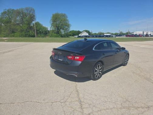 Dark Ash Metallic 2023 Chevrolet Malibu RS