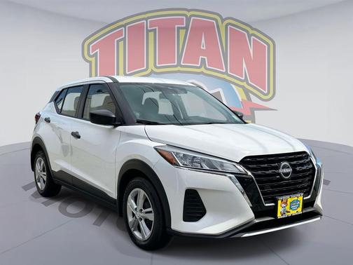 Fresh Powder 2024 Nissan Kicks S