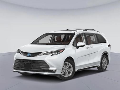 2025 Toyota Sienna Platinum 7 Passenger