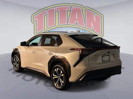 2025 Toyota bZ4X XLE
