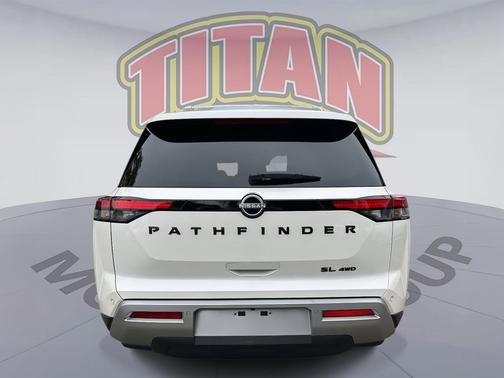 2024 Nissan Pathfinder SL 4WD