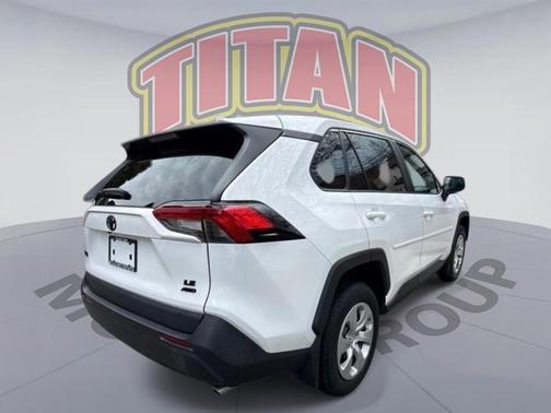 Ice Cap 2023 Toyota RAV4 LE