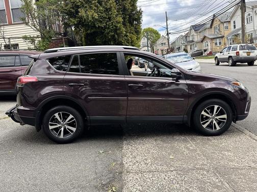 Black Currant Metallic 2018 Toyota RAV4 XLE