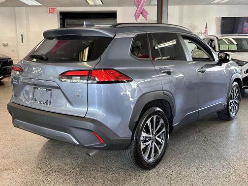 2022 Toyota Corolla Cross XLE