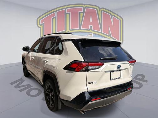 2022 Toyota RAV4 Hybrid SE