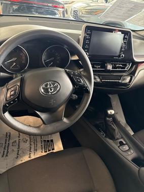 2021 Toyota C-HR LE