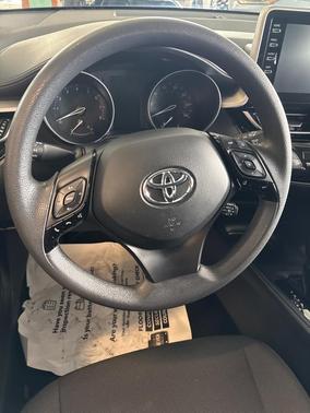 2021 Toyota C-HR LE