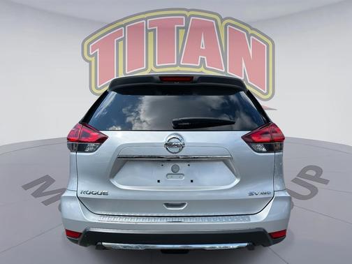 Brilliant Silver 2018 Nissan Rogue SV
