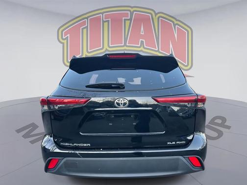 2023 Toyota Highlander XLE