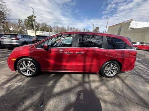 2024 Honda Odyssey Touring