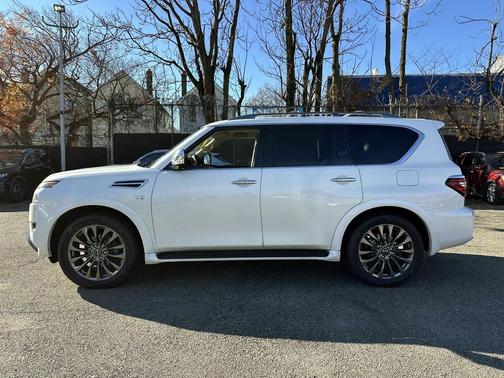 2022 Nissan Armada Platinum 4WD