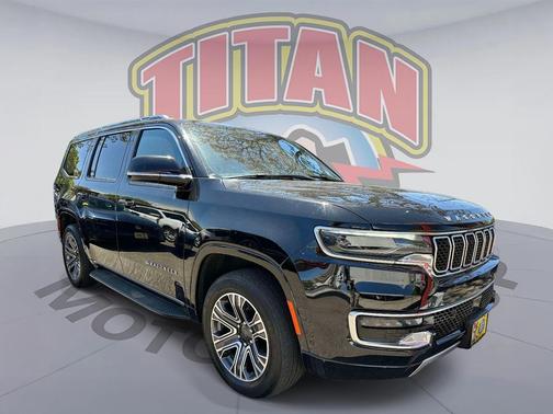 Diamond Black Crystal Pearlcoat 2024 Jeep Wagoneer Series II 4x4