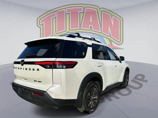 2022 Nissan Pathfinder SV 4WD